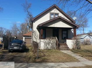 1221 Walsh St, Lansing, MI