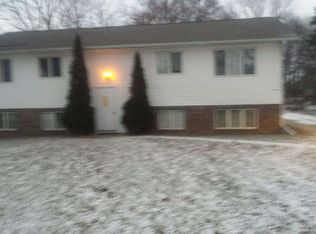 341 S Maple St, Monticello, IA 52310