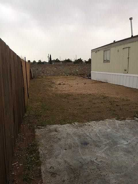 2nd image of 3717 Dominican St