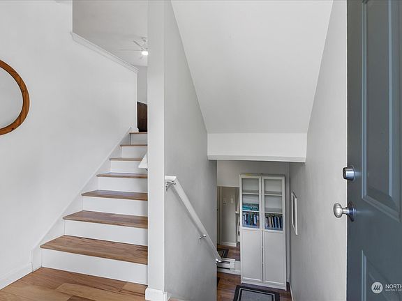 4th image of 3116 164th Street SW #1314