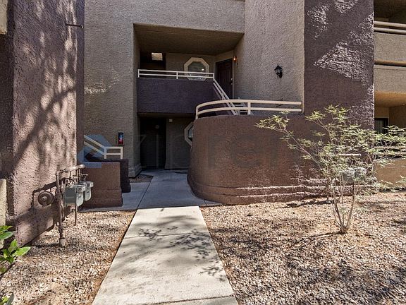 3rd image of 5056 S Rainbow Blvd Unit 203