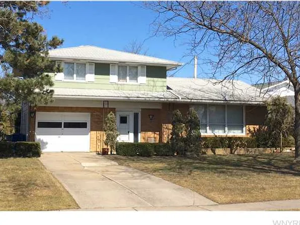 21 Dalewood Dr, Amherst, NY 14228