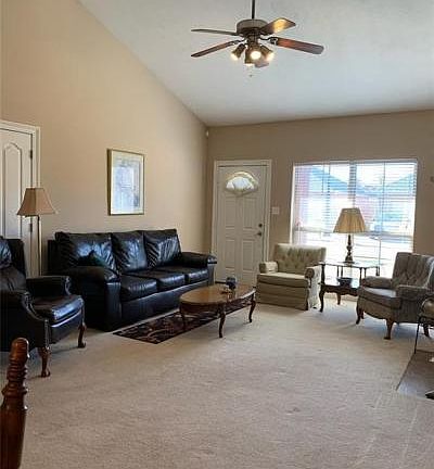 3rd image of 6125 Rachelle Dr
