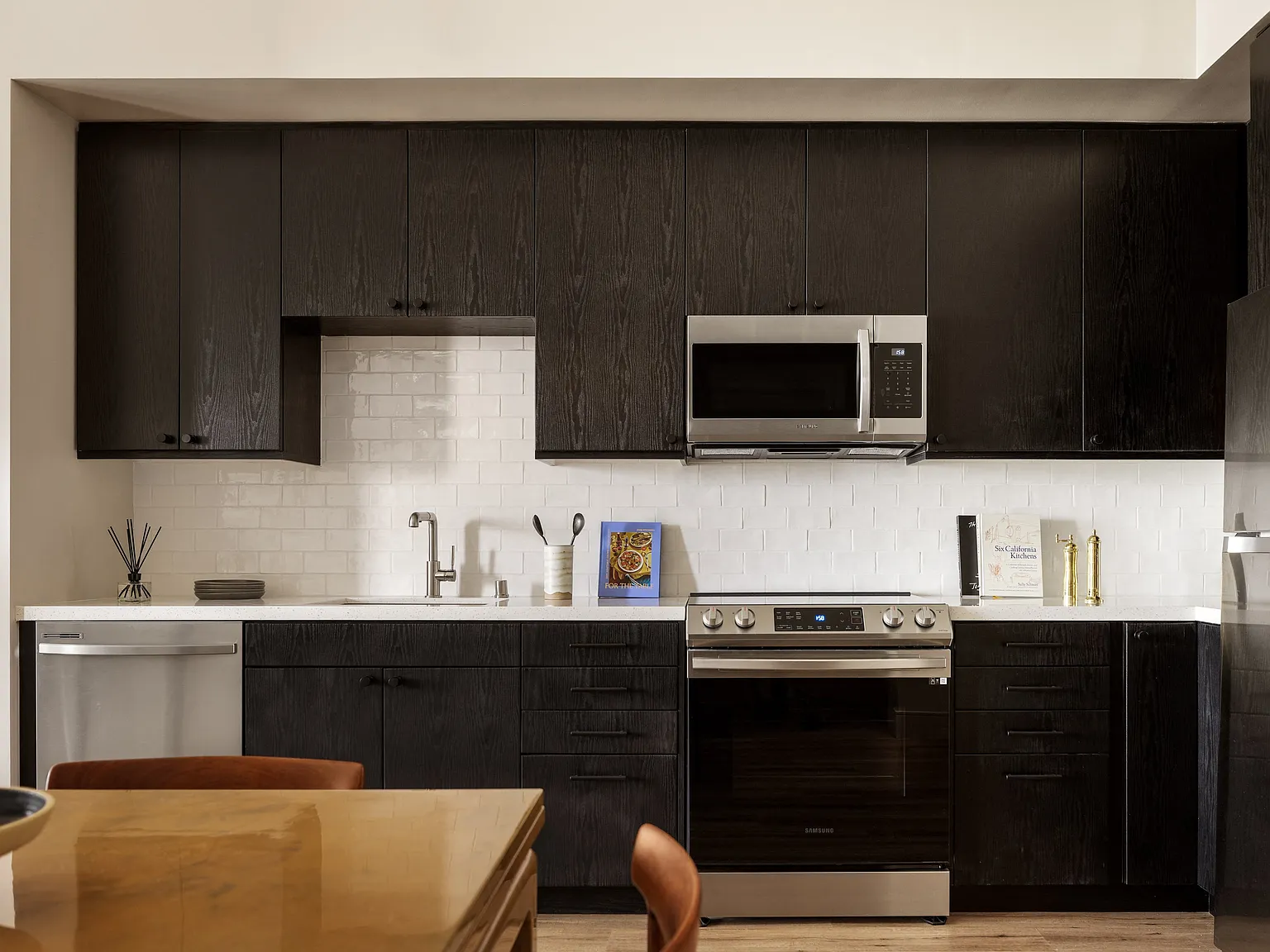 Hollywood Park Residences — Photo 3