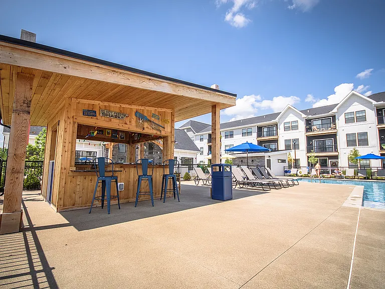 Pointe tiki bar