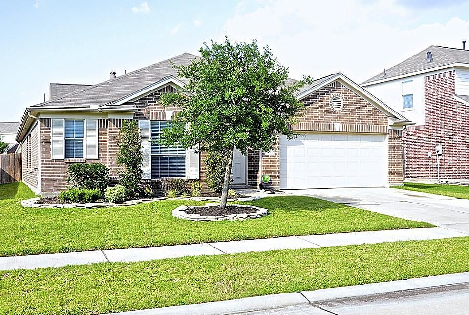 1st image of 19414 Fall Fair Ln