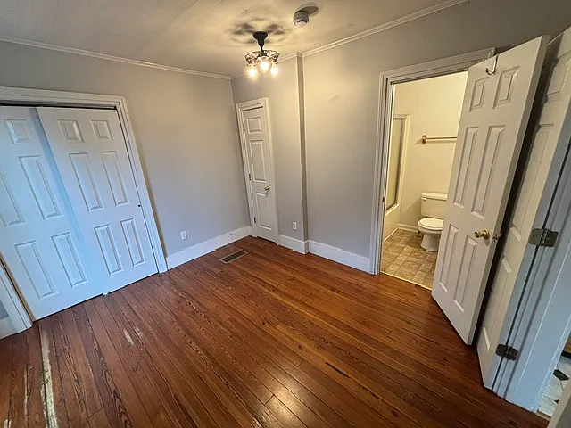 202 Head Ave — Photo 3