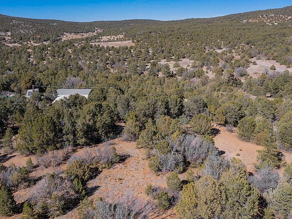 2nd image of 20 Juan Tomas Rd