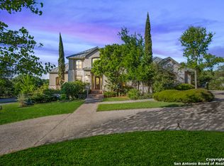 36 Champions Way, San Antonio, TX 78258