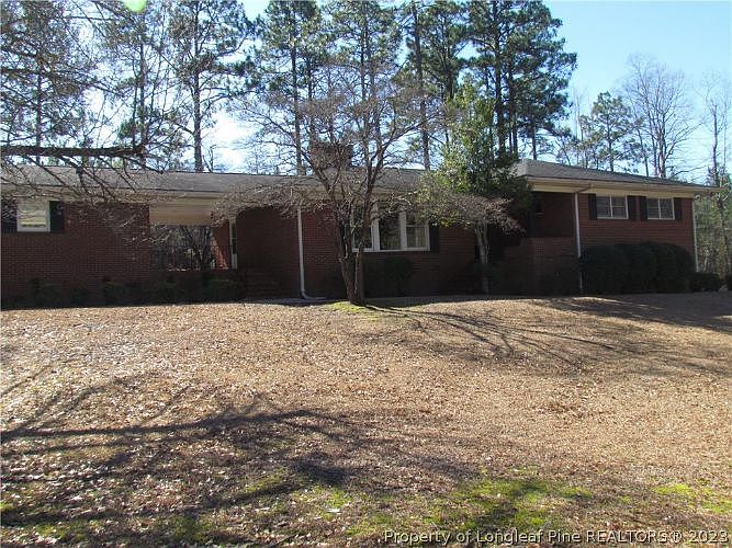 1st image of 1270 Pine Knoll Dr