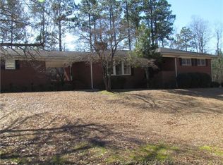 1270 Pine Knoll Dr, Spring Lake, NC 28390