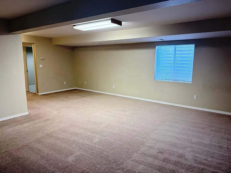 12553 Catch Pen Rd — Photo 15