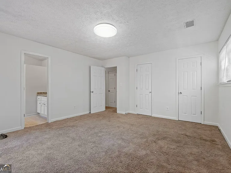 125 Pinewood Dr — Photo 15
