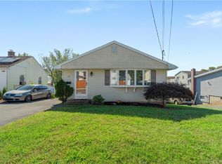17 Rutherford St, New Britain, CT 06051