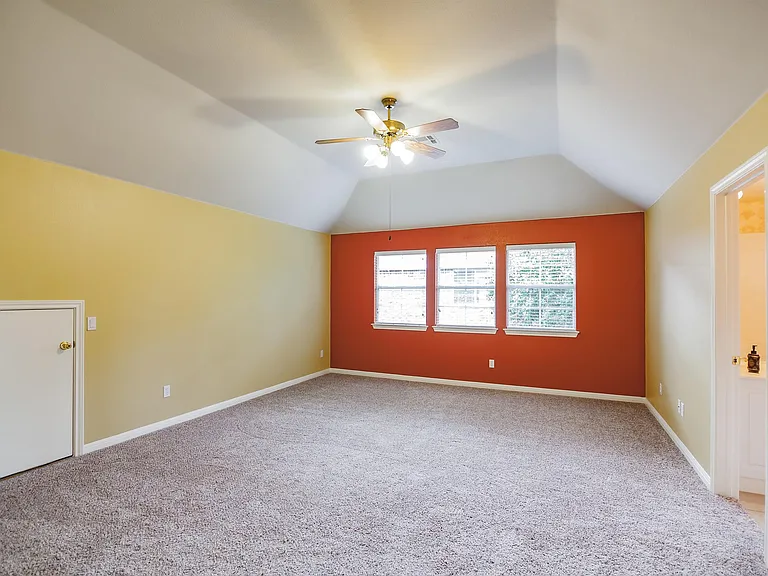 2412 Arbor Dr — Photo 20