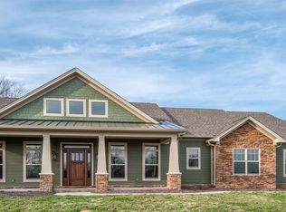 2412 David Ross Dr, Columbia, TN 38401