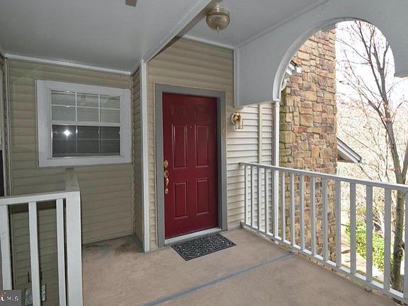 2nd image of 5616 Willoughby Newton Dr Unit 34
