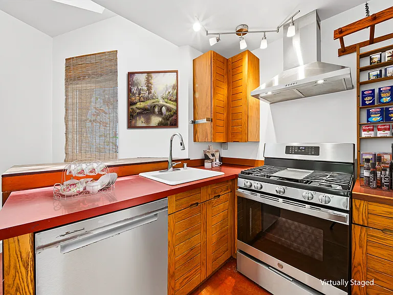 430 Altair Pl — Photo 23