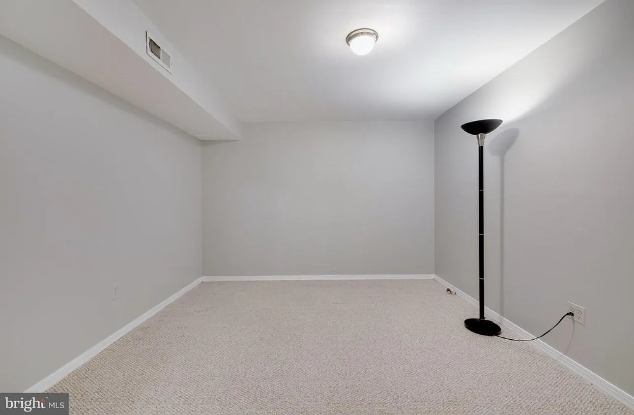1 bed, $1,250 — Photo 1