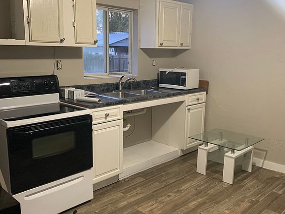 3rd image of 2066 Navaho Ave