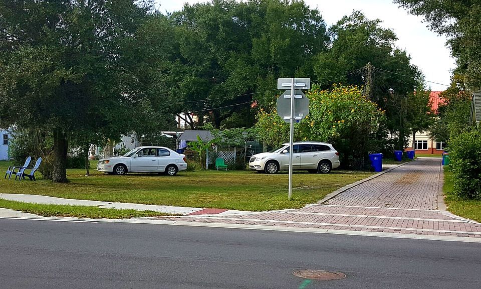 1st image of 404 N Joanna Ave
