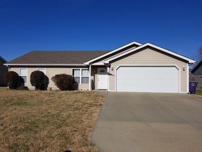 404 Walters Dr, Manhattan, KS, 66502
