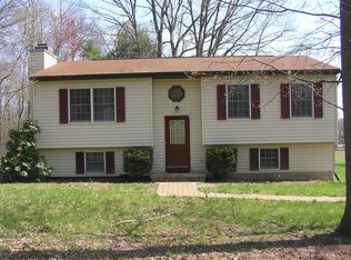 1536 Becker Rd, Green Lane, PA 18054