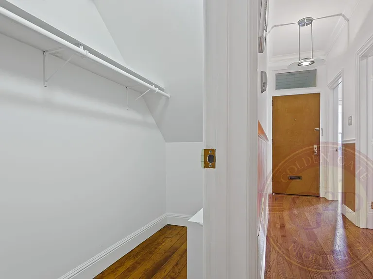 1640-1642 Leavenworth St — Photo 17