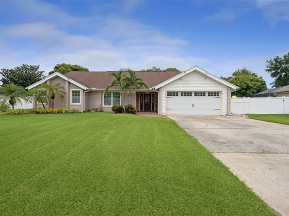 843 Bright Meadow Dr, Lake Mary, FL 32746