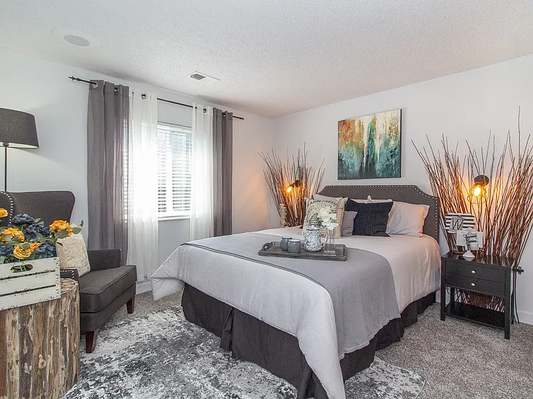 Timber Glen Apartments — Photo 37
