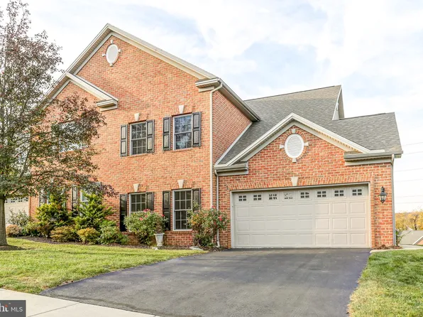 1455 Amherst Ct, Mechanicsburg, PA 17050