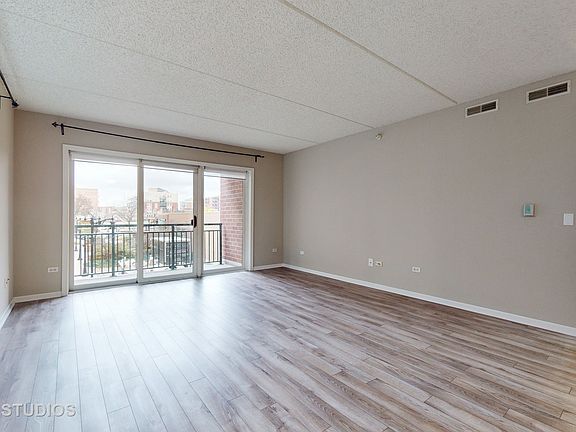 5th image of 750 Pearson St APT 208