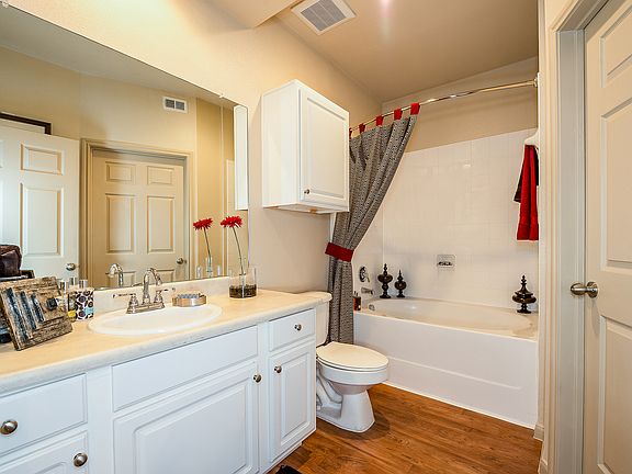 4th image of 1320 Austin Hwy APT 07304