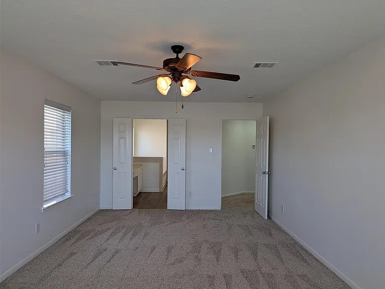 5618 Savannah Woods Ln — Photo 38