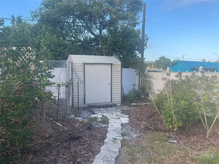 3712 W Wallace Ave — Photo 32
