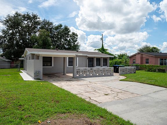 2nd image of 4810 Shoshone St #B