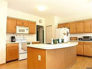2nd image of 48 Redfield Park