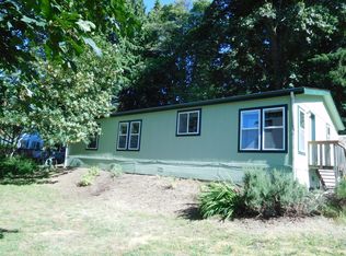 71 Stillaguamish Ave, Camano Island, WA 98282