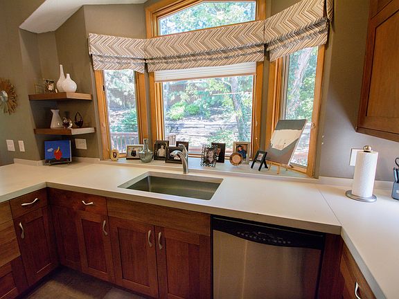 Great views to private yard