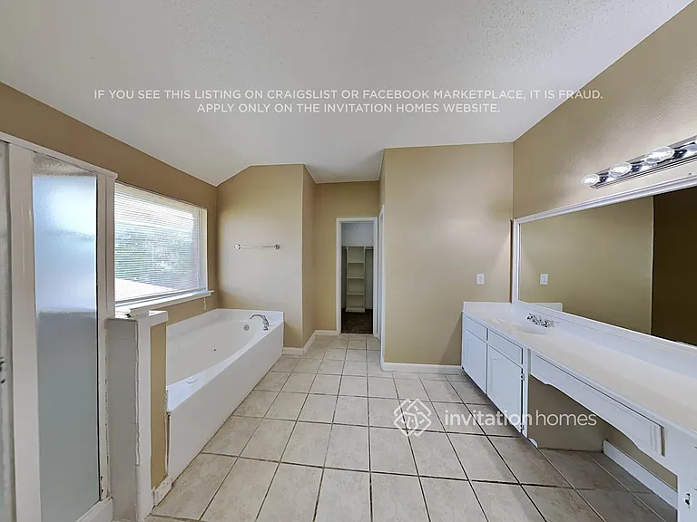 2110 Loretta Ln — Photo 16