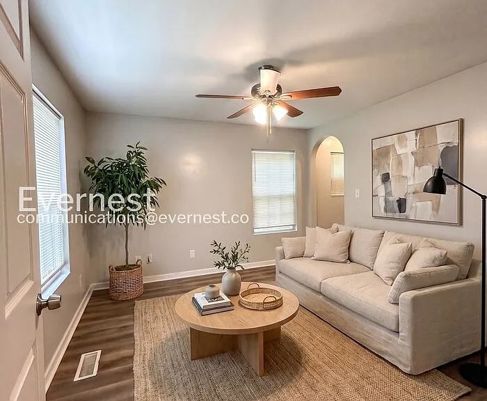 1922 Dove Dr — Photo 5