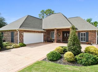 9313 Alcove Ln, Ocean Springs, MS 39564