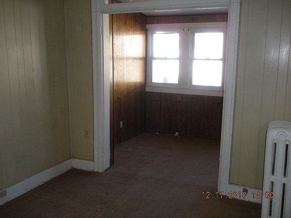 bedroom #1
