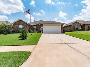 118 Tecumseh Ridge Rd, Norman, OK 73069