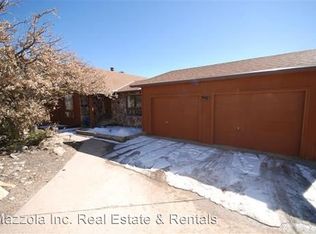 35 Calyx Ln, Cedar Crest, NM 87008