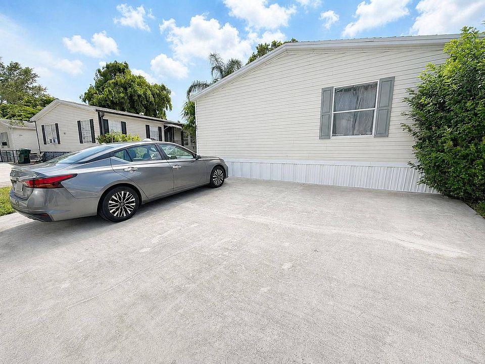 1st image of 6800 NW 39th Ave #96