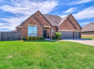 1669 Cedar Rdg, Newcastle, OK 73065