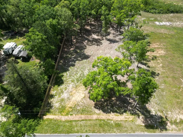 2364 Shakey Joe Rd, Vernon, FL 32462