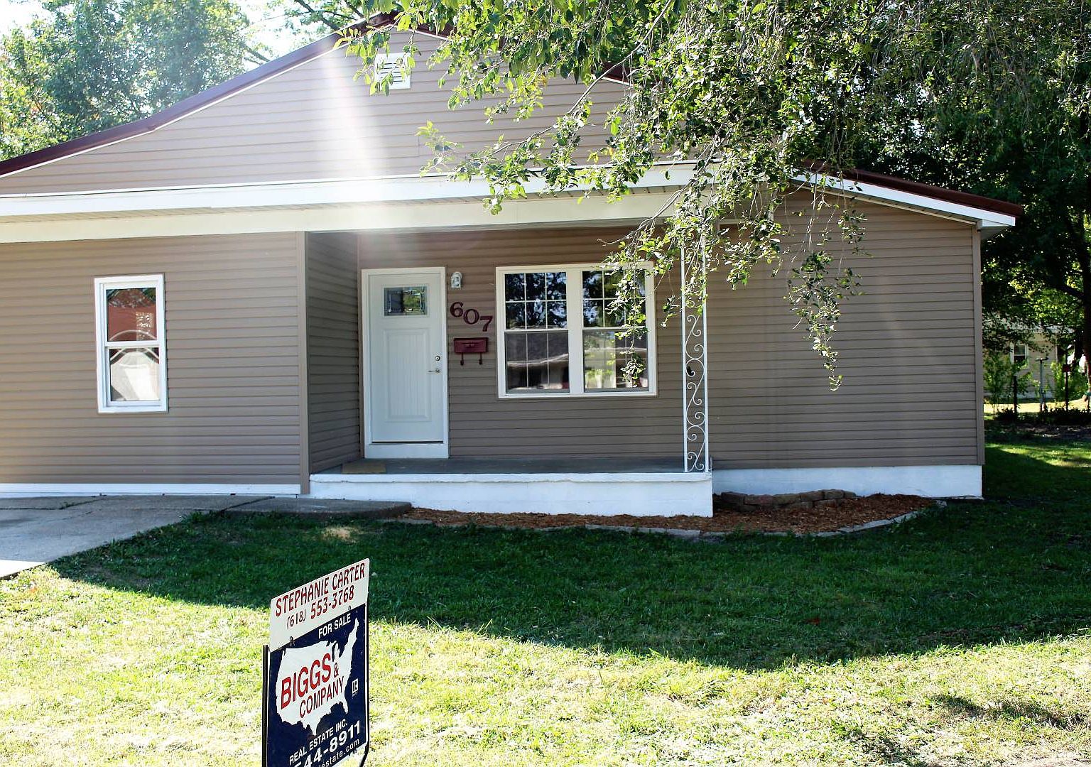 607 E Orlando Dr, Robinson, IL 62454 Zillow