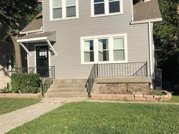 1018 E Linden Ave, Saint Louis, MO 63117